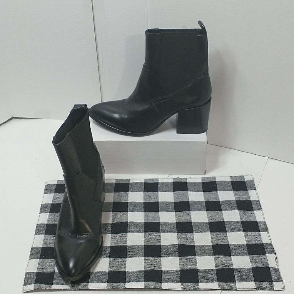 Brusque Womens Chelsea Booties Black Block Heel Almond Toe Pull On 10.5 EUR 41